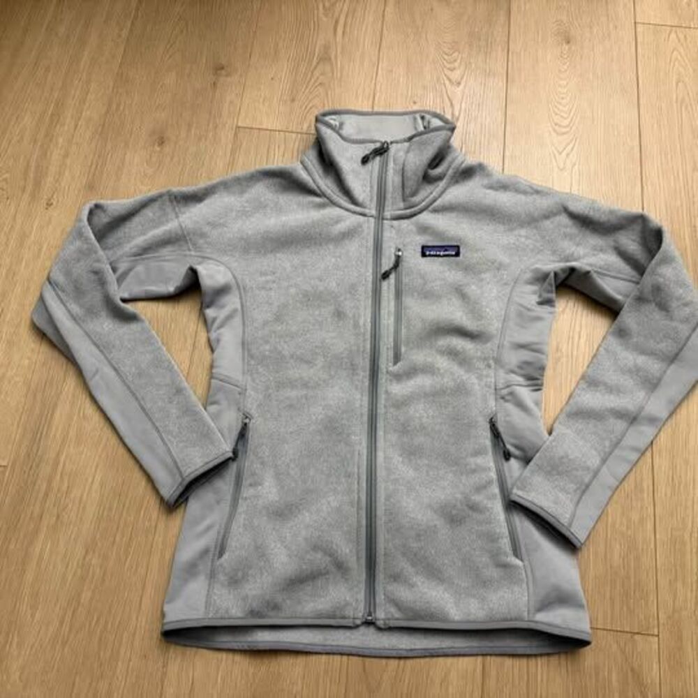 Patagonia Women’s Better Sweater Performance Jacket - Size Small Light Grey